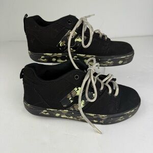 Heelys Kids Youth 4 Pro 20 Prints Skate Shoes Black and Camo